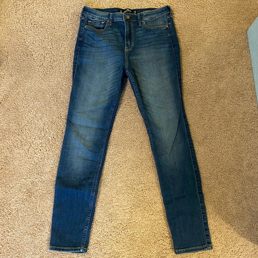 Hollister High Rise Super Skinny Jeans 7S